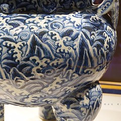 江山安定：明永乐青花寿山福海纹香炉展- 每日环球展览- iMuseum