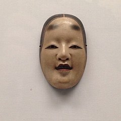 日本能面具：女面的表情- 每日环球展览- iMuseum